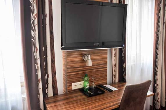 Hotel Erde